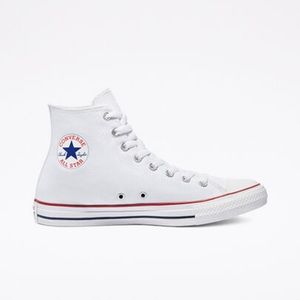 White Chuck Taylor All Star Classic Hightop Converse (Womens US 8)
